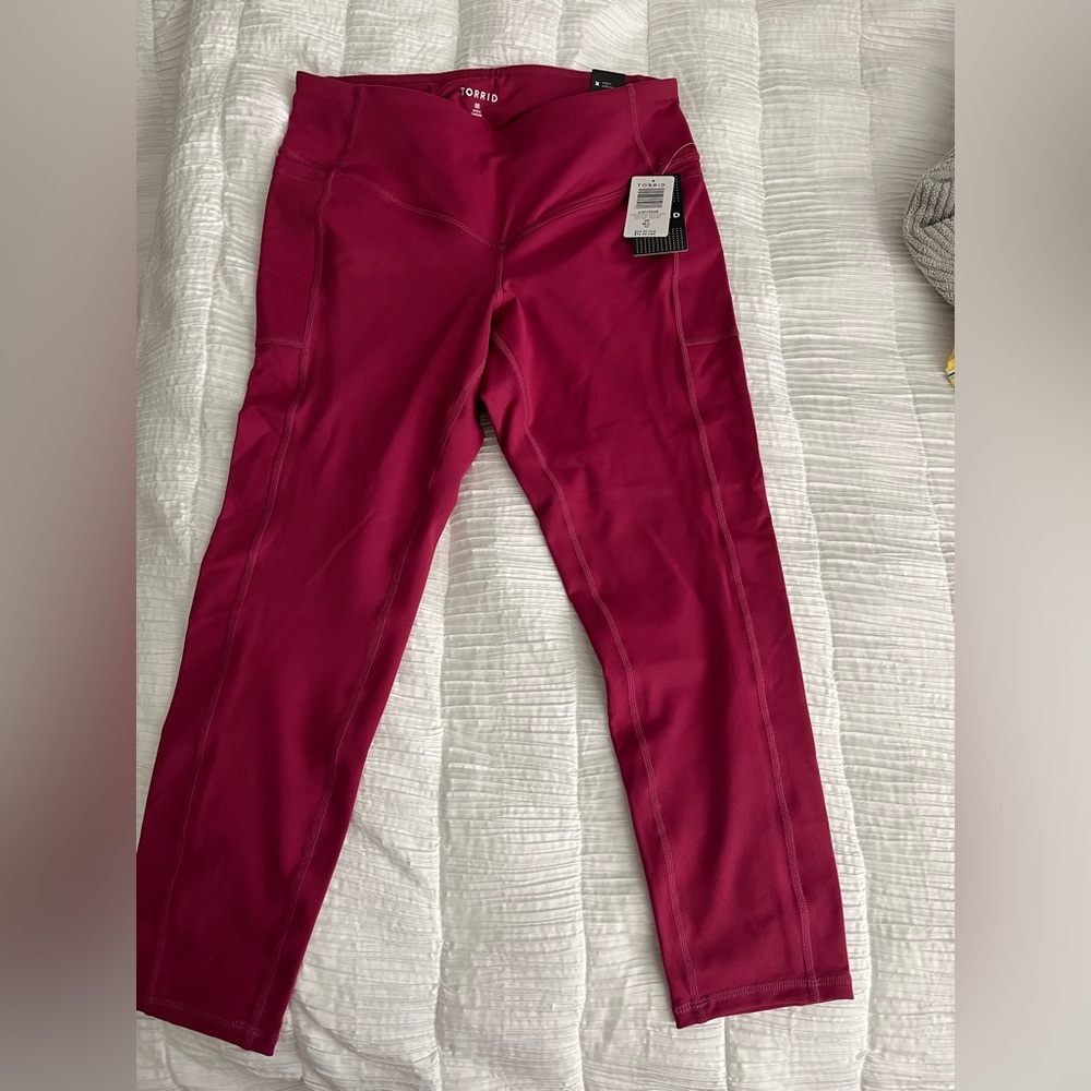 Torrid High Rise Crop Leggings in Pink